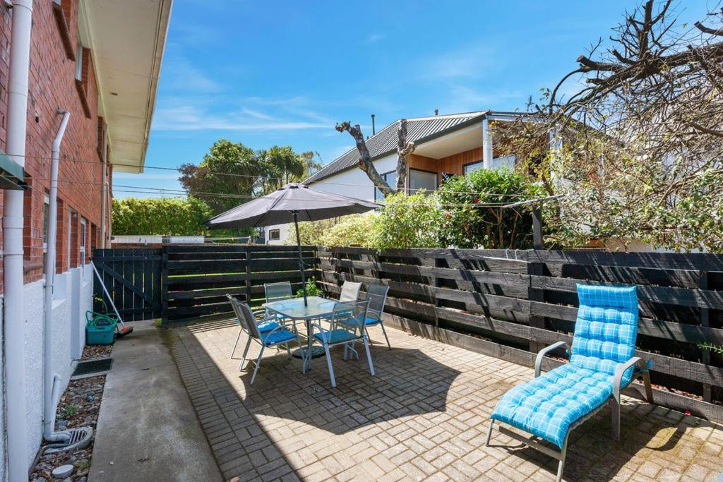 Central Stay - Taupo Flat Luaran gambar